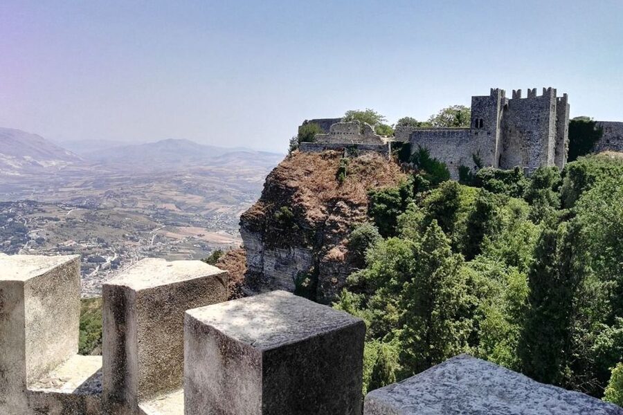 From Palermo: Erice, Salt Pans, and Segesta Day Trip - Segesta: The Doric Temple on a Hilltop (and Why Timing Matters)