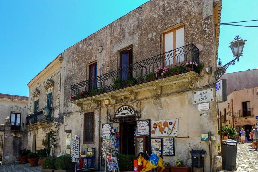 From Palermo: Erice, Salt Pans, and Segesta Day Trip - Practical Planning: Shoes, Weather, and a Calm Mindset