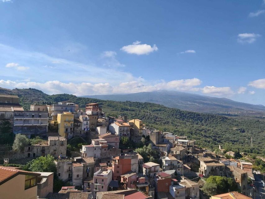 From Taormina: Etna Wineries Small Group Tour - Winery Stop Two: 3 DOP Etna wines paired with lunch