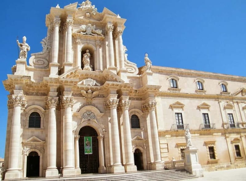 From Taormina: Full-Day Guided Tour of Syracuse - How the guide and driver can make or break the experience