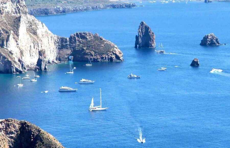 From Taormina: Lipari and Vulcano Mini Cruise Aeolian Tour - Practical tips to make the day feel easy