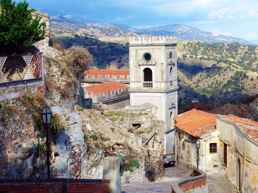 From Taormina: Private Godfather Tour with Lunch - Comfort and photo tips that make this tour easier