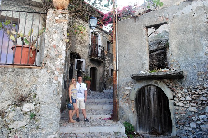 From Taormina: Private/Guided Godfather with appetizer and Pasta - Guides and the small things that make it a standout day