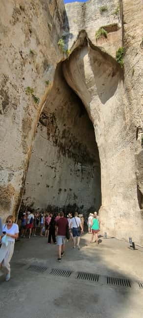 From Taormina: Syracuse and Noto Guided Day Trip by Bus - A Full 10-Hour Sicily Hit: Syracuse and Noto From Taormina