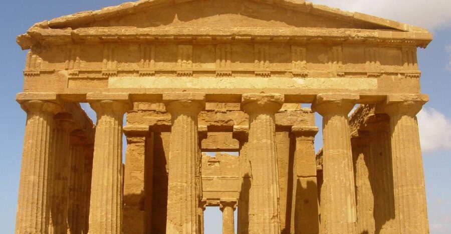 From Taormina: Valley of The Temples & Piazza Armerina Tour - Valley of the Temples in Agrigento, more than a postcard stop