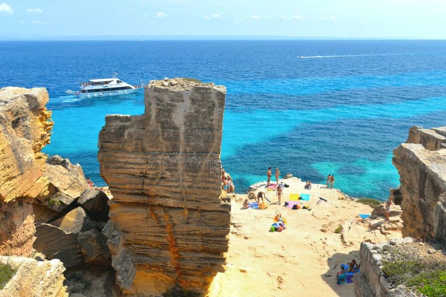 From Trapani: Cruise to Favignana and Levanzo with lunch - Why the Favignana and Levanzo mini cruise works from Trapani
