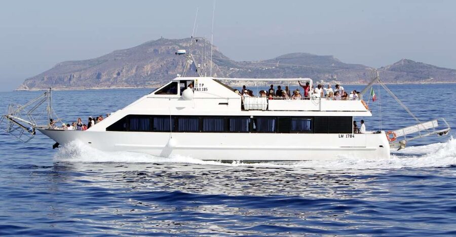 From Trapani: Favignana and Levanzo Boat Trip with Stops - Cala Azzurra, Bue Marino, and Cala Rossa: the swim and scenery payoff