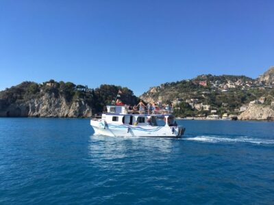 Giardini Naxos: Boat Trip Isola Bella with Snorkeling