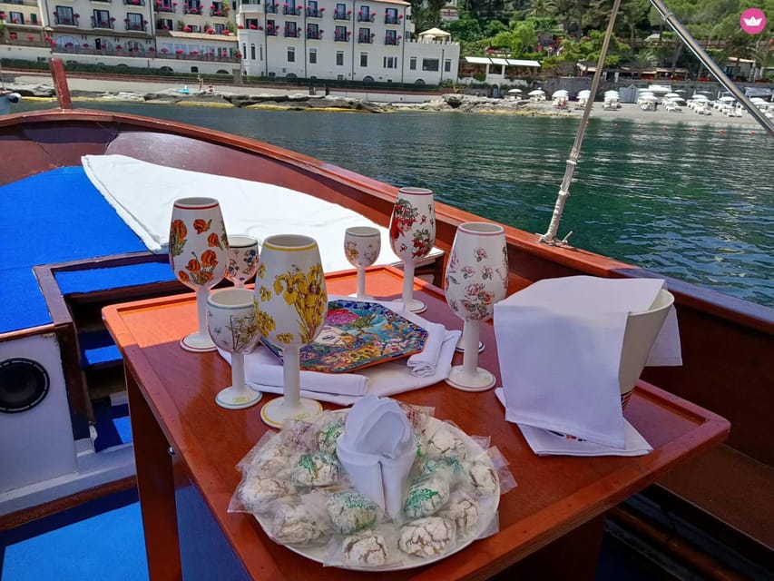 Giardini Naxos: Isola Bella and Grottos Cruise with Aperitif - Capotaormina Promontory, Etna Views, and the Cave Approach