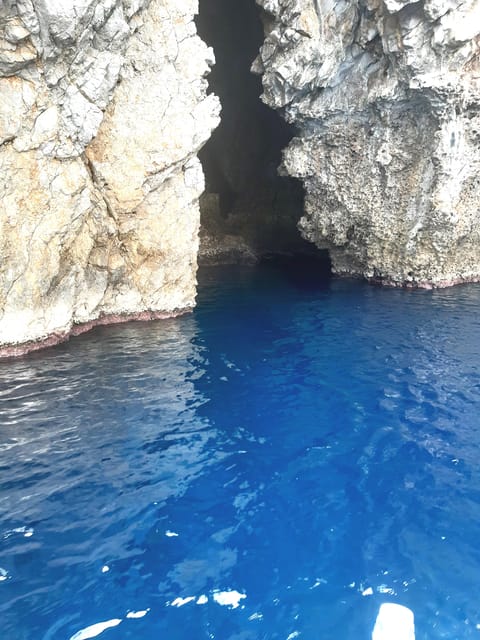 Giardini Naxos: Isola Bella and Grottos Cruise with Aperitif - Day Grotto and the Blue Grotto: What the Color and Caves Actually Feel Like