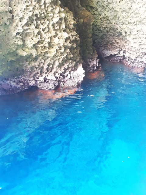 Giardini Naxos: Isola Bella and Grottos Cruise with Aperitif - Meeting at La Sirena: How to Find the Spot Without Stress