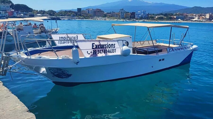 Giardini Naxos: Sunset Dolphin Watching Cruise with Aperitif - Key things that make this cruise worth your evening