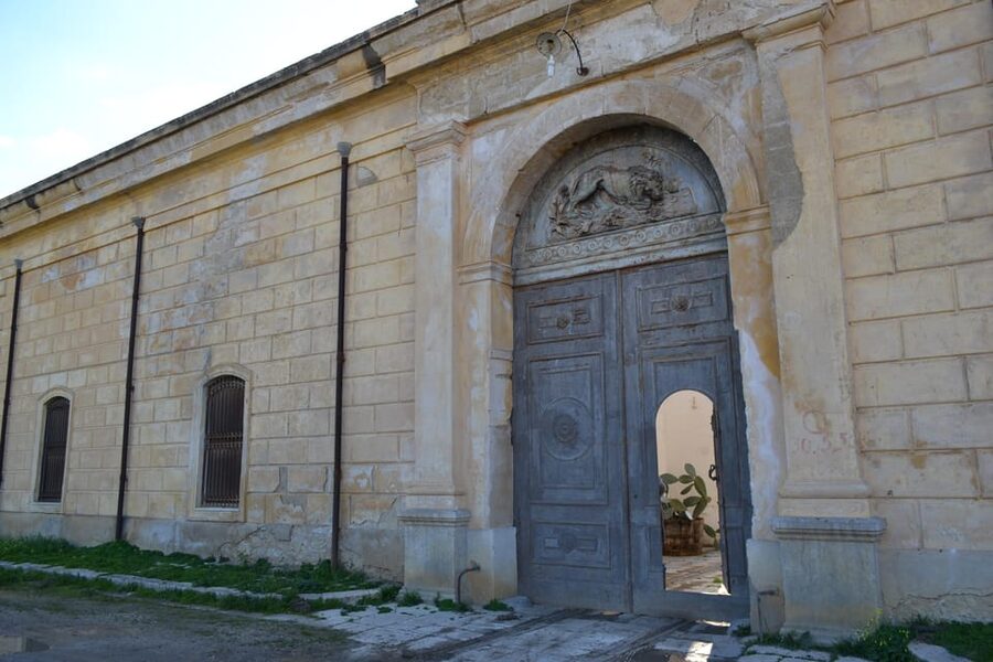 Historical Baglio Florio Adamo tour with wine tasting - Florio to Adamo: How the Family Story Shapes the Visit