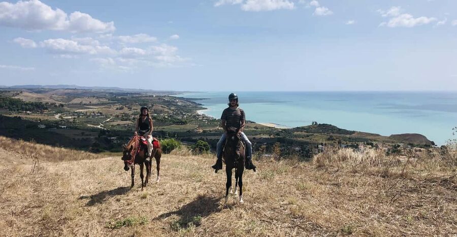 Horseback riding in the beaches of Sciacca - Countryside riding: fields, vineyards, and hidden trails