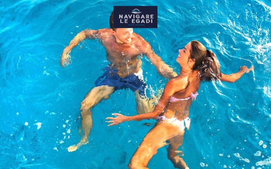 Marsala: Favignana dinghy tour with wine tasting - From Marsala at 9:30 am: how the day starts