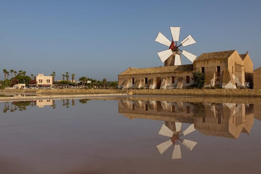 Marsala: Guided Salt Pans Walk Tour with Windmill Visit - Walking the salt flats: mosaics, windmill views, and Stagnone colors