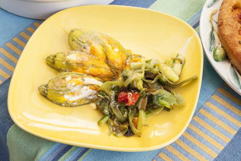 Messina: Cooking Demo & Meal at a Local's Home - Key things I’d plan around