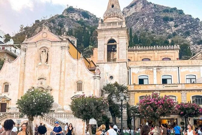 Messina Private Excursion Savoca Taormina and Castelmola - Messina city stop: Cristo Re viewpoint and the Duomo’s astronomical clock