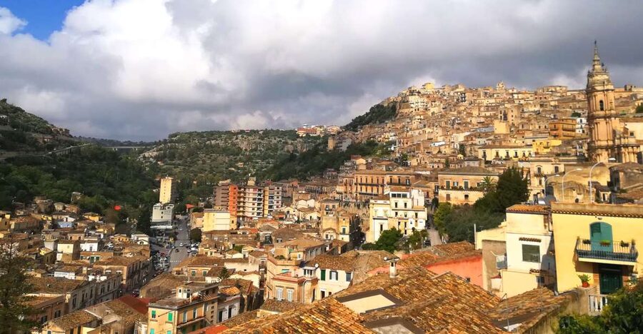 Modica private tour: the chocolate town in Sicily - Cathedral of San Giorgio: 254 Steps, Hanging Gardens, and an Amber Facade