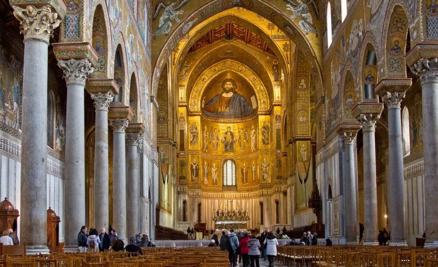Monreale: Guided tour of Cathedral, Monastery and Mosaics - Inside Monreale Cathedral, where the mosaics do the talking
