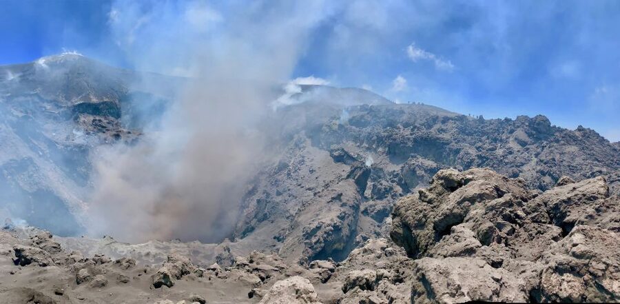 Mount Etna: Central Crater Guided Hike for Advanced Hikers - Lunch near the volcanological observatory: fueling without slowing the day too much