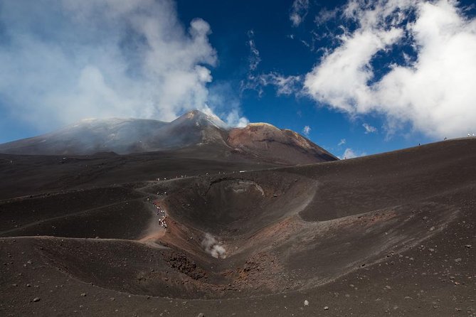 Mount Etna Day Trip from Taormina - Getting to Rifugio Sapienza: the coach ride and the first volcano moment