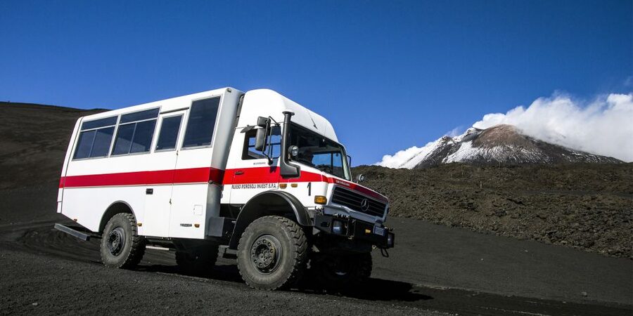 Mount Etna: Roundtrip Cable Car and 4x4 Bus Ticket - Price and Value: Why This Bundle Can Make Sense