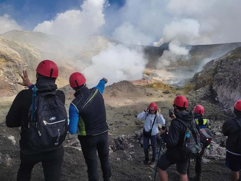 Mount Etna: Summit Tour by Jeep and Cable Car - The 100-minute lava-walk toward the Central Crater at 3300 m