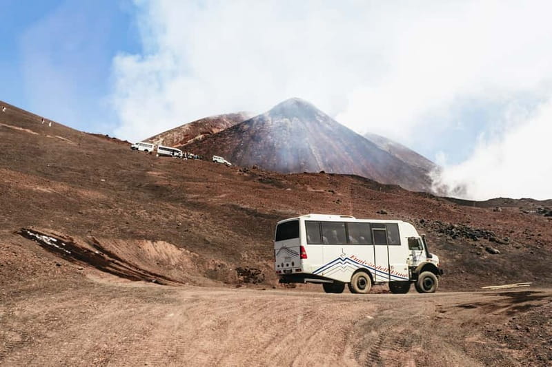 Mount Etna: Summit Trek with Cable Car and snack included - What to bring so the volcano does not ruin your day