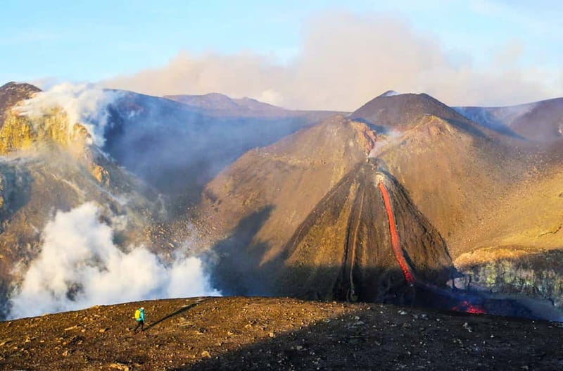 Mount Etna: Trek to 3000m with cable car and jeep - Weather, wind, and included gear: what you should plan for