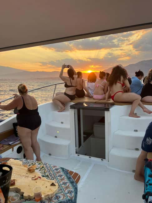 Naxos: Cruise on Isola Bella with swimming, fruit & prosecco - Who Should Book This Cruise, and Who Might Prefer Another Plan