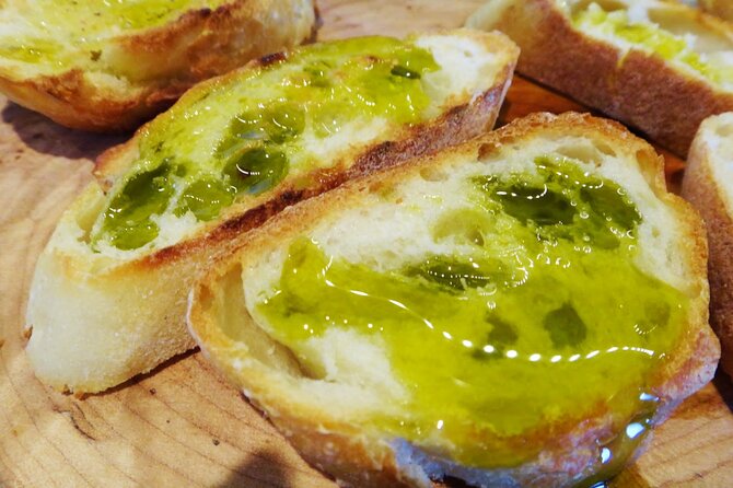 Olive Oil Tasting & Historic Olive Mill Tour in Ragusa area - Buying bottles to take home, and how to pack like a pro