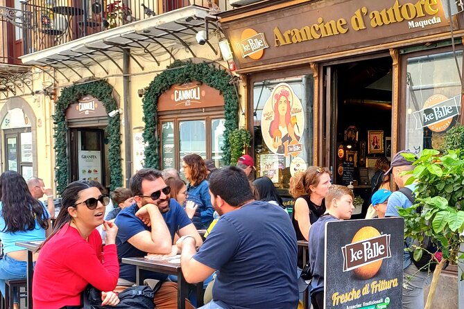 Palermo, a tour of unique monuments and colorful markets - Grotta dei Beati Paoli: legends tied to social justice