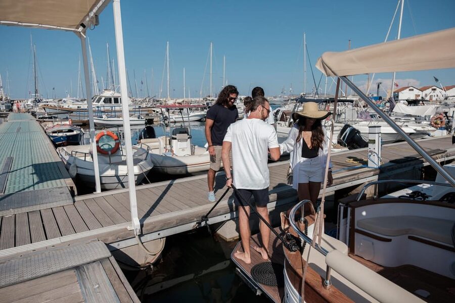 Palermo by Sea: Relaxing Boat Tour with Aperitif - Stop 1: Vergine Maria beach for your first swim and snorkeling