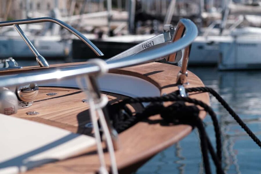 Palermo by Sea: Relaxing Boat Tour with Aperitif - Stop 2: Mondello’s Gulf for another swim break