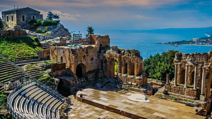 Palermo/Cefalù: Mount Etna and Taormina Day Trip - Timing and comfort: what a 12-hour day feels like from start to finish