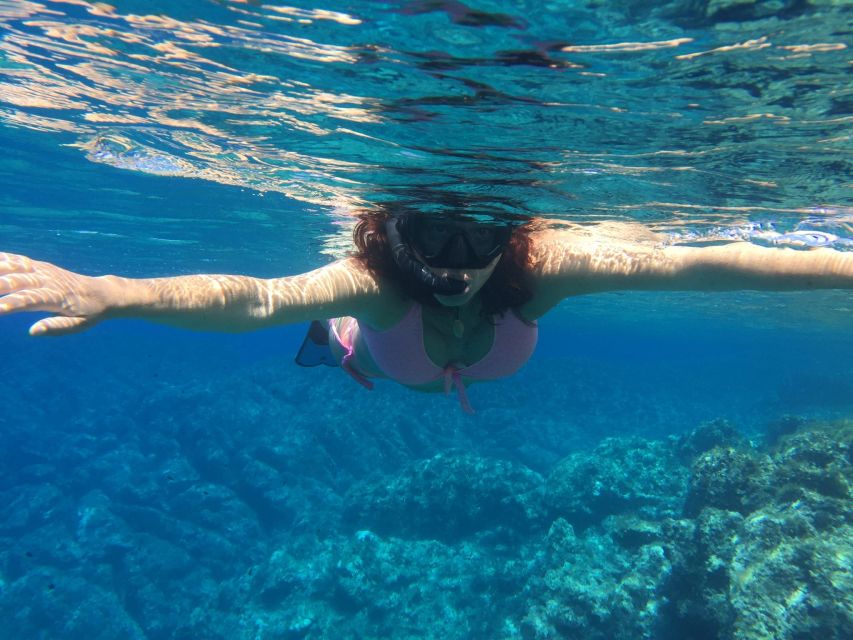 Palermo: Full-Day Snorkeling Boat Tour with Lunch and Wine - Piazza Tonnara Start Point and What the First Minutes Feel Like