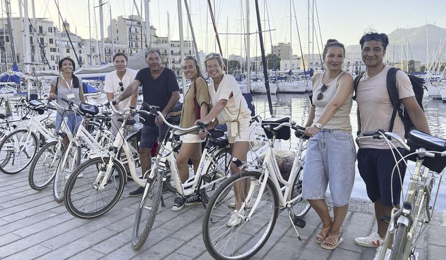 Palermo: Guided Bike Tour with Street Food Tasting - The Moreton Bay Fig: A 173-Year-Old Stop You Will Actually Remember