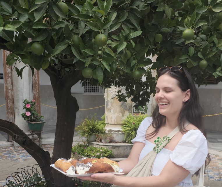 Palermo: Guided Food and Culture Tour with Tastings - Getting Oriented in Palermo: Meeting on Via Maqueda