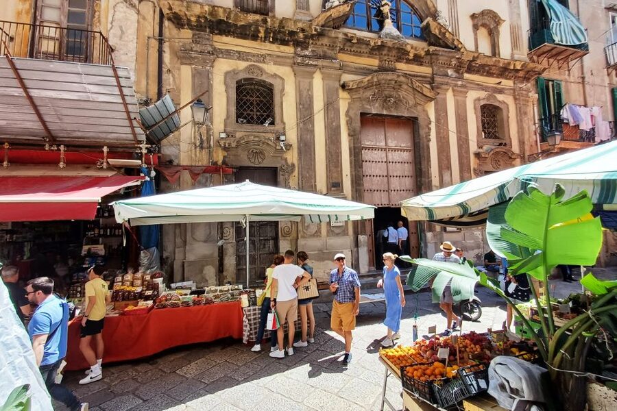 Palermo in 2 ore Monumenti principali e Mercati storici - Pacing, group size, and how to enjoy a short walking tour