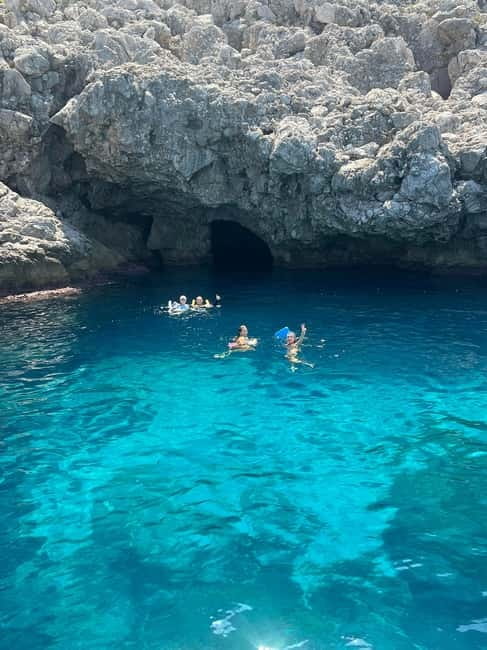 Palermo: Luxury Boat Tour with Snacks and Snorkeling - Meeting at Marina Arenella: How to Find Your Start Point Fast