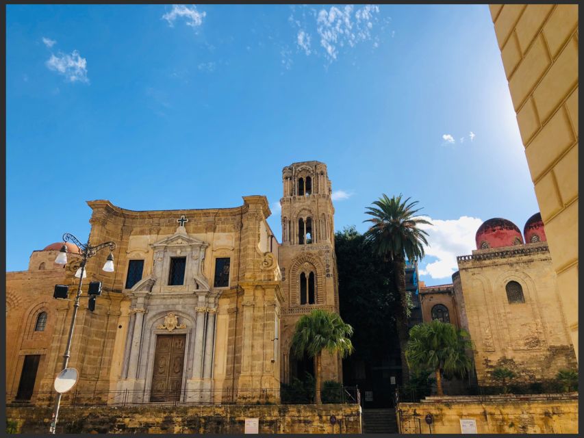 Palermo: Markets and Monuments City Center Walking Tour - Palazzo Pretorio and Fontana Pretoria: The Story Behind the Nickname