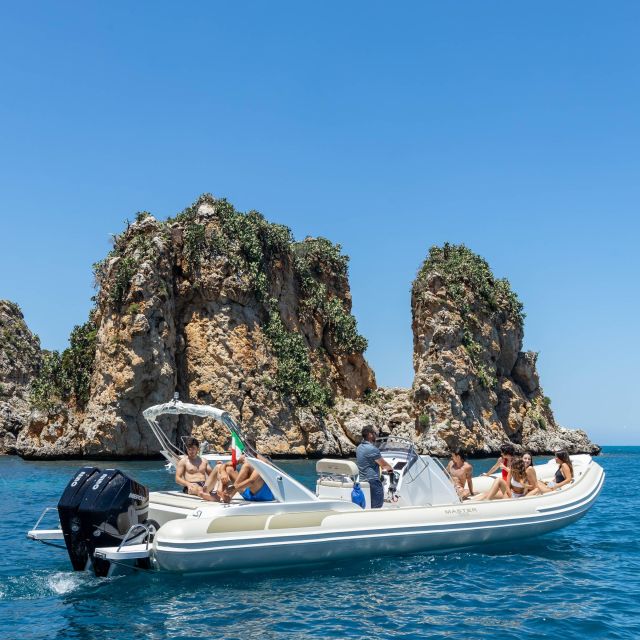 Palermo: Mondello Beach and Caves Boat Tour - Small-group comfort with skipper Andrea on the helm