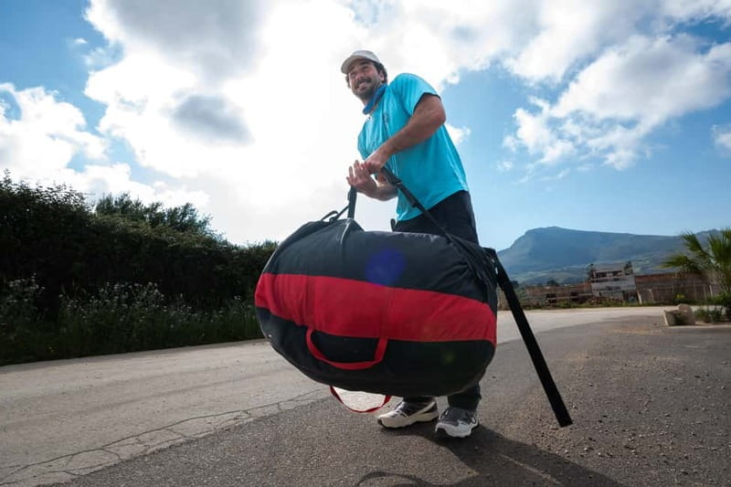 Palermo: paragliding flight with instructor foto and video - Meet Your Tandem Pilots: Gasper, Davide, and Andrea