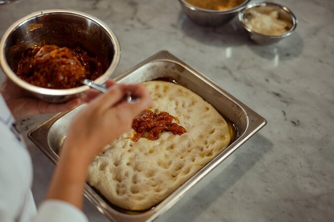 Palermo's Delight: Unleash the Secrets of Pizza and Gelato Making - Drinks, lunch or dinner, and eating your results like a local