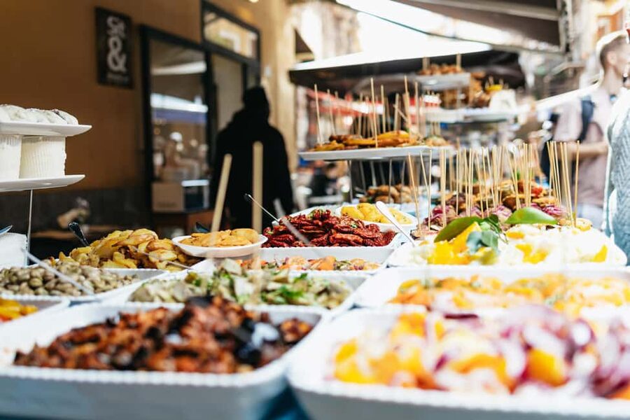 Palermo: Street Food and History Walking Tour - A 3-hour plan that pairs walking with eating on purpose