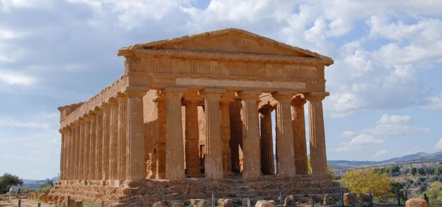 Palermo to Siracusa: stop al Valley of Temples & Roman Villa - Palermo to Siracusa, but with real stops