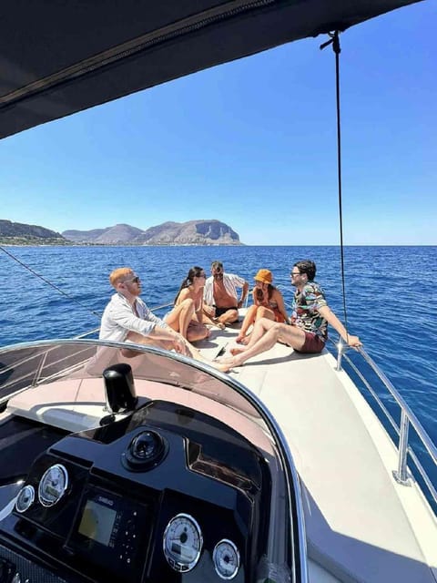 Palermo : Tour condiviso in barca con Aperitivo e Snorkeling - The 4-Hour Route: Grotta Regina, Mondello, and the Swim-Spots You’ll Remember