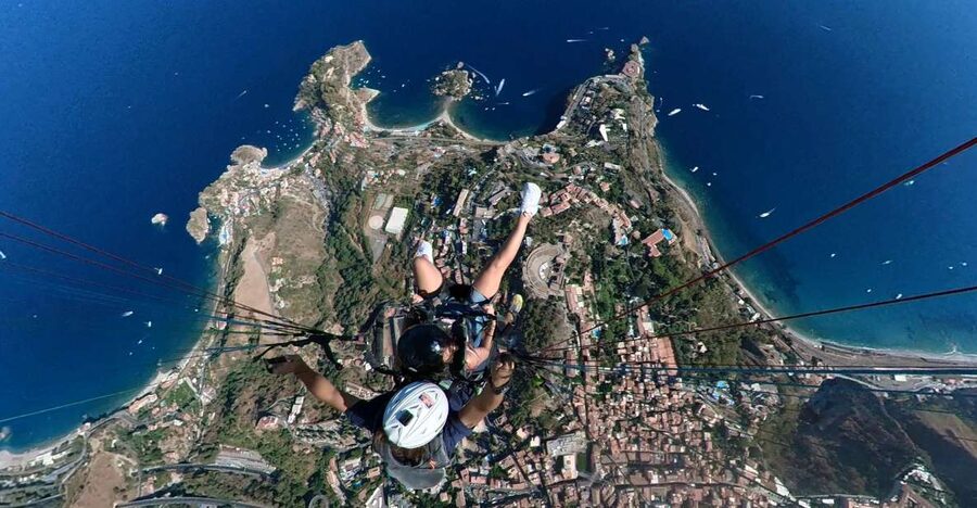 Paragliding Tandem Taormina + Video/Foto e GoPro + Acrobazia - What the 1.5-hour experience is really like