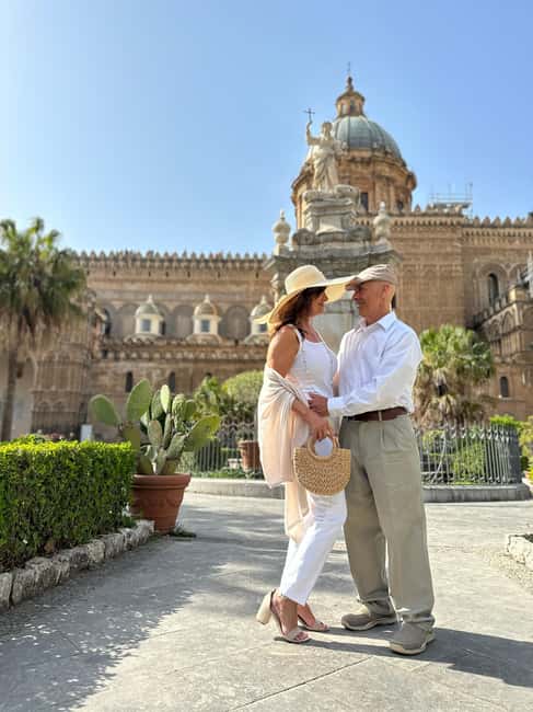 PHOTOSHOOT IN PALERMO - Stop 5: Piazza Pretoria, Fountain Drama and Good Lighting
